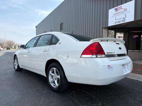 Used 2008 Chevrolet Impala LT w/ Luxury Edition Package image 3