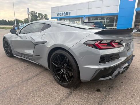 Used 2025 Chevrolet Corvette Z06 w/ Battery Protection Package RWD image 8