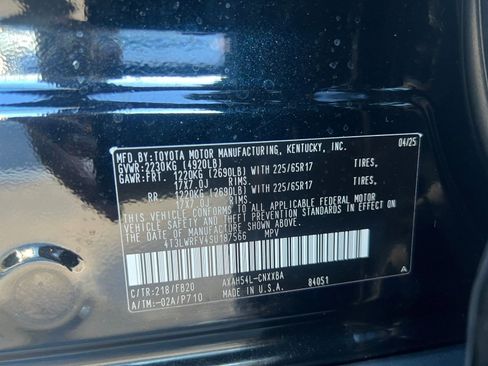 Used 2025 Toyota RAV4 LE image 29