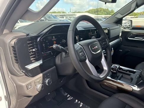 New 2026 GMC Sierra 1500 Elevation w/ Elevation Premium Package AWD/4WD image 18