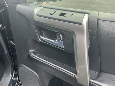 Used 2016 Toyota 4Runner Limited image 25