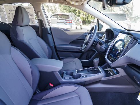 New 2025 Subaru Crosstrek 2.5i Premium image 18