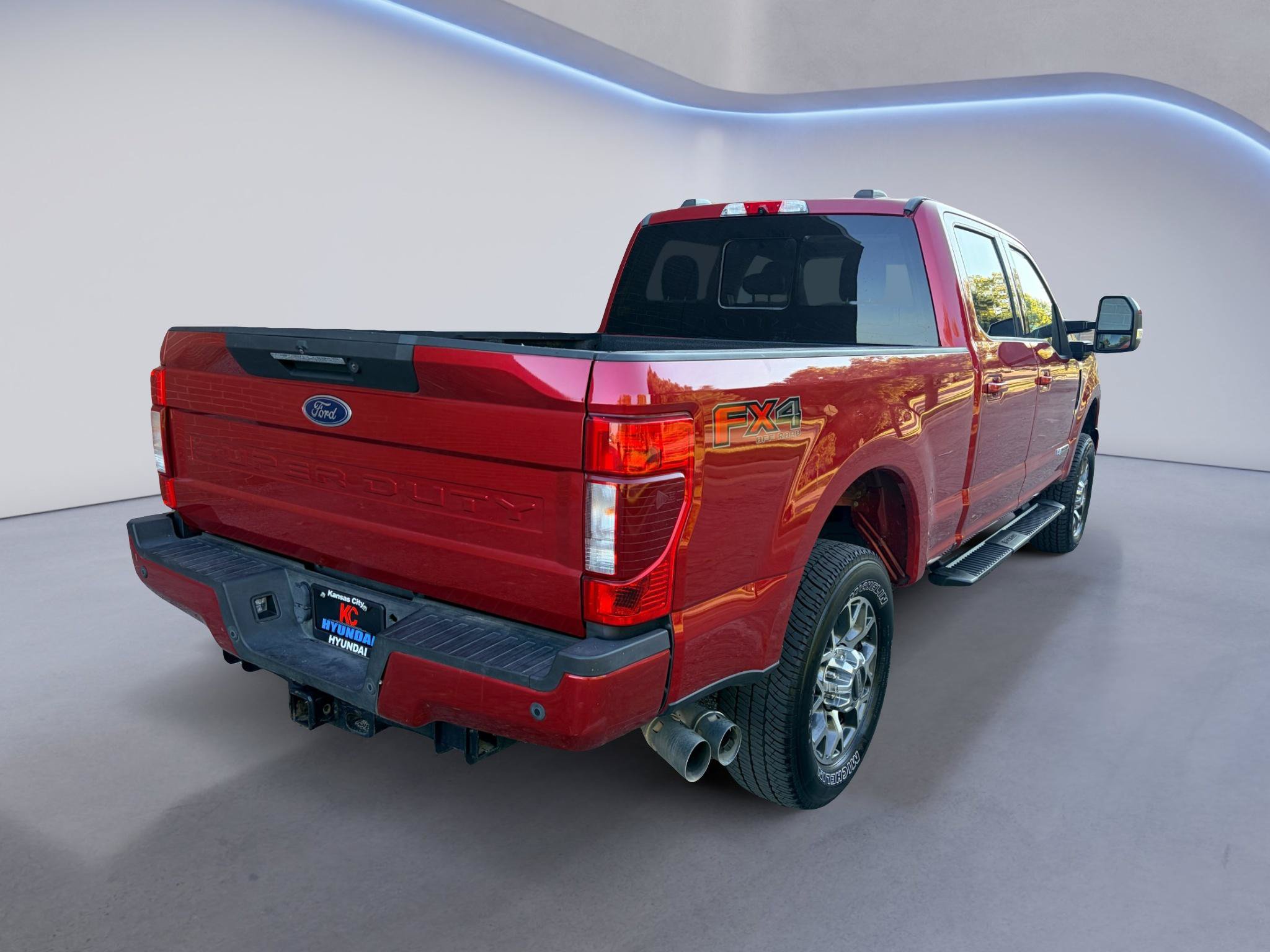 Used 2022 Ford F250 Lariat w/ Lariat Ultimate Package AWD/4WD image 5