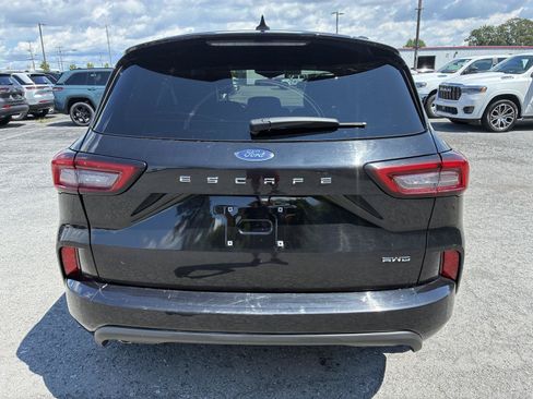 Used 2023 Ford Escape ST-Line AWD/4WD image 6