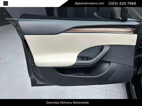 Used 2021 Tesla Model S Long Range image 23