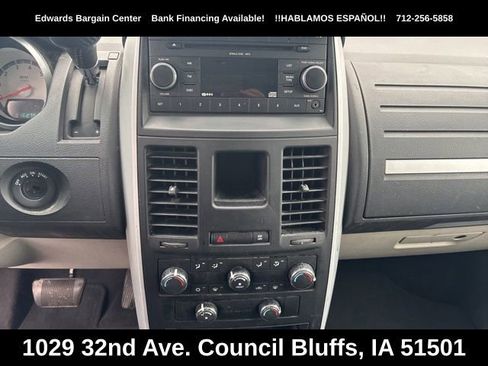 Used 2008 Dodge Grand Caravan SXT FWD image 17