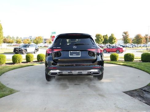 Used 2026 Mercedes-Benz GLC 300 GLC 300 image 7