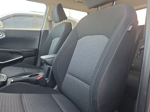 Used 2021 Kia Soul S image 15