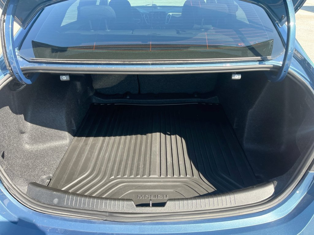 Used 2025 Chevrolet Malibu RS w/ LPO, Floor Liner Package FWD image 23