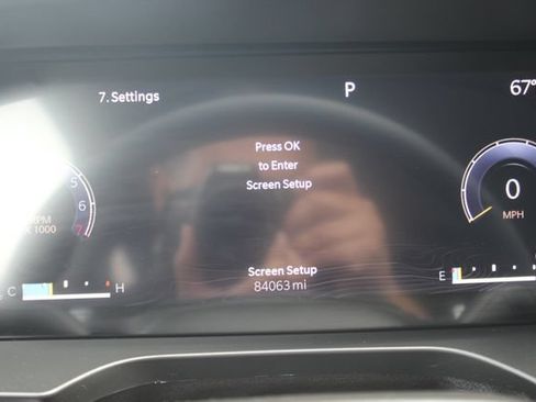 Used 2023 Jeep Grand Cherokee Limited AWD/4WD image 19