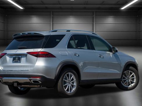 Used 2025 Mercedes-Benz GLE 350 4MATIC image 11