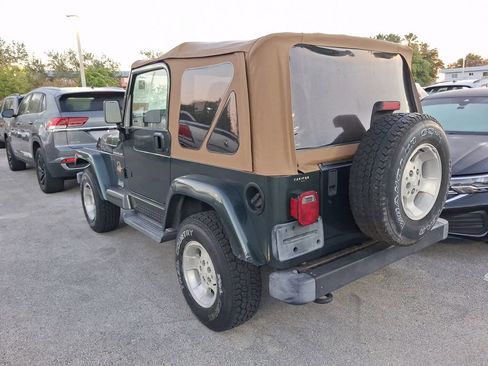 Used 2002 Jeep Wrangler Sahara image 6