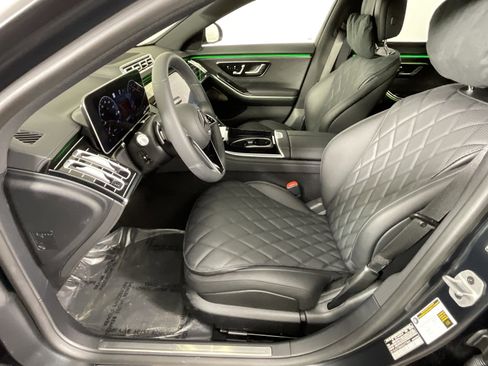 Used 2024 Mercedes-Benz S 580 4MATIC Sedan image 17