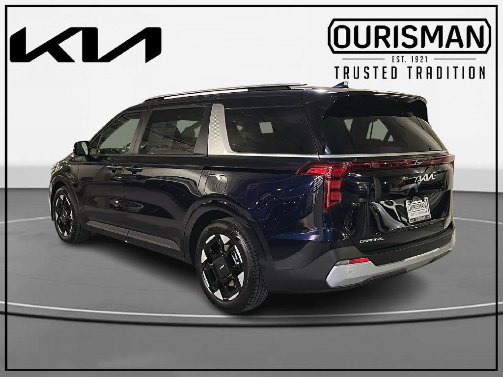 New 2026 Kia Carnival EX FWD image 3