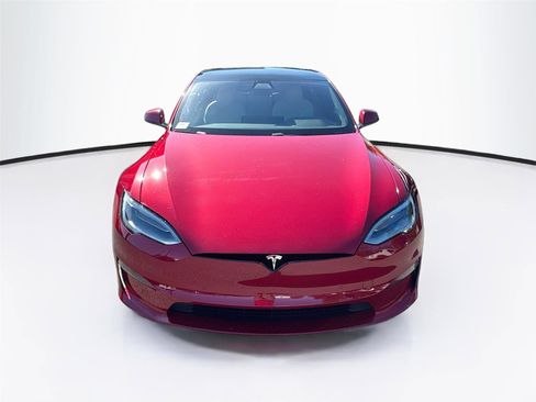 Used 2021 Tesla Model S Plaid image 2