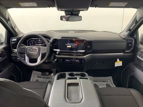 New 2026 GMC Sierra 1500 SLE image 22