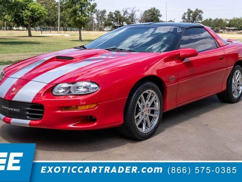 Used 2002 Chevrolet Camaro Z28 w/ SS Performance/Appearance Pkg RWD image 1