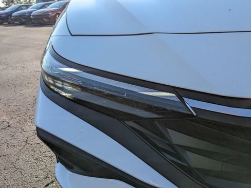 New 2025 Hyundai Elantra Sport image 10
