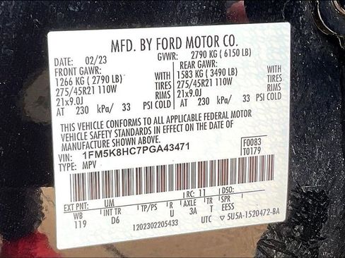 Used 2023 Ford Explorer Platinum w/ Technology Package AWD/4WD image 36