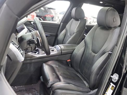 Used 2020 BMW X7 xDrive40i w/ M Sport Package AWD/4WD image 27