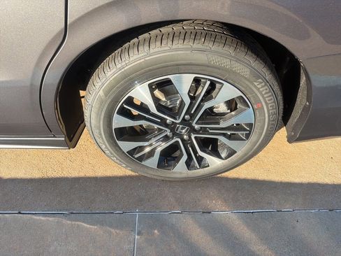 New 2026 Honda Odyssey Elite image 35