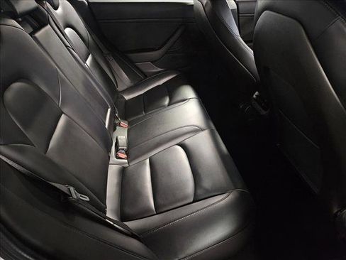 Used 2019 Tesla Model 3 Long Range image 18