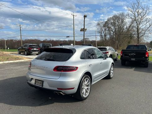 Used 2015 Porsche Macan Turbo image 7