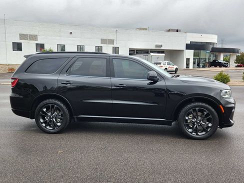 Used 2023 Dodge Durango R/T w/ Hemi Orange Plus Package AWD/4WD image 2