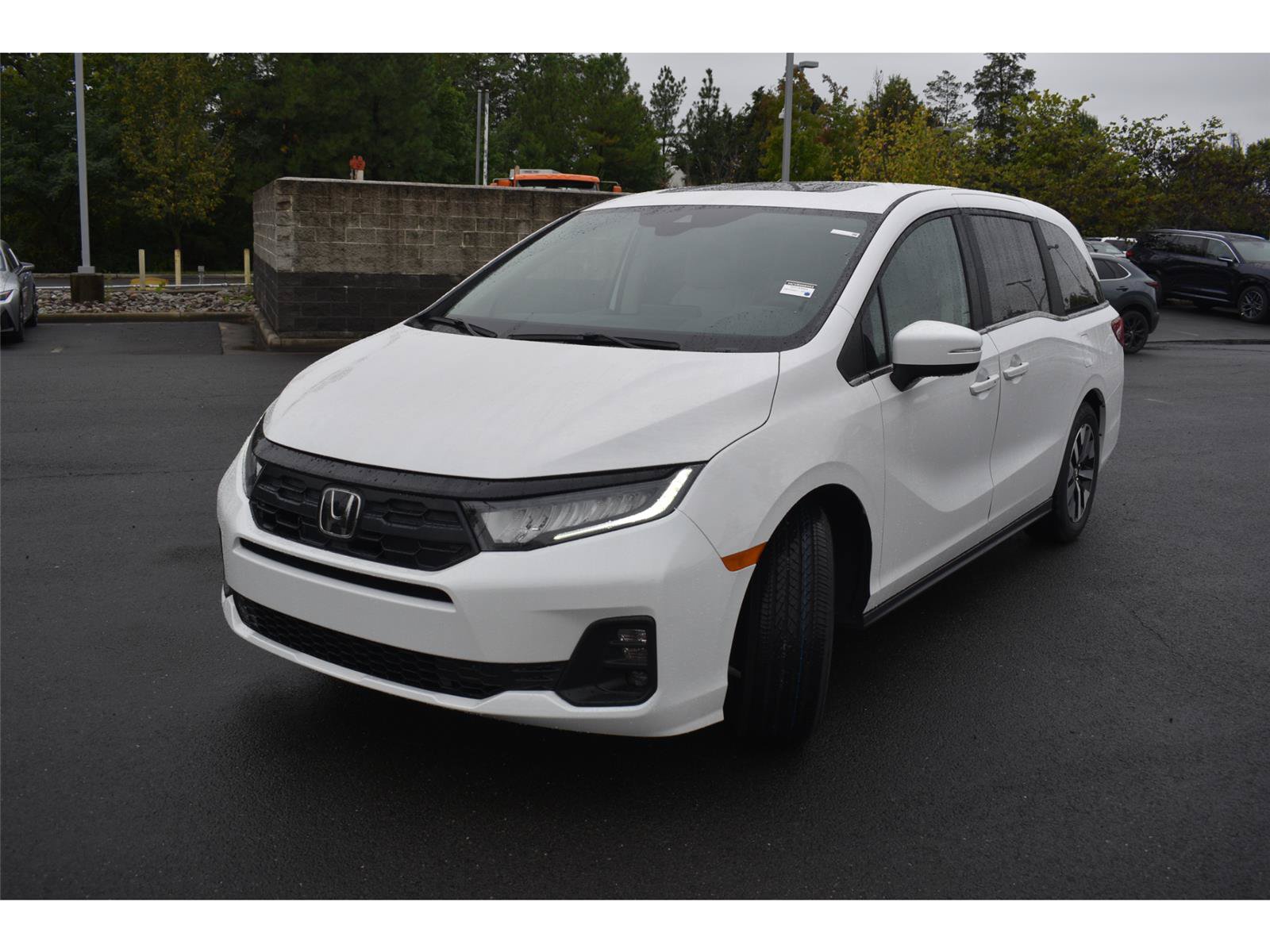New 2027 Honda Odyssey EX-L image 3