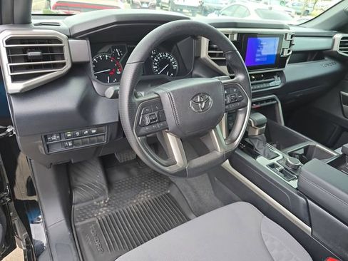 Used 2025 Toyota Tundra SR5 AWD/4WD image 16