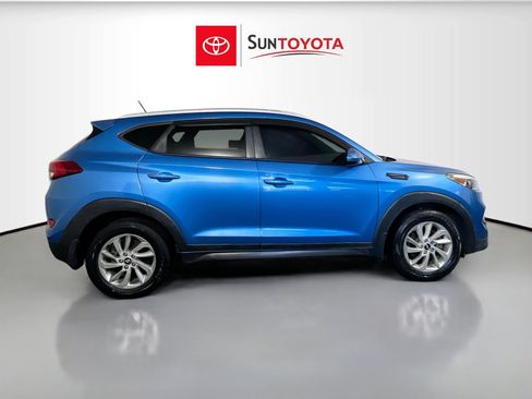 Used 2016 Hyundai Tucson SE w/ Option Group 02 image 2