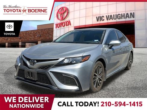 Certified 2023 Toyota Camry SE image 1