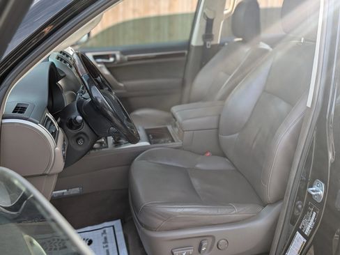 Used 2017 Lexus GX 460 Luxury AWD/4WD image 11