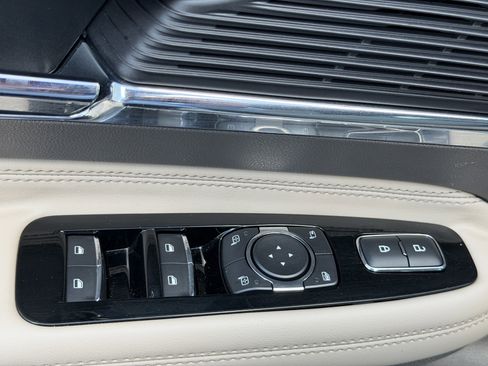 Used 2022 Lincoln Corsair FWD image 18