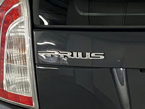 Used 2015 Toyota Prius Four image 34
