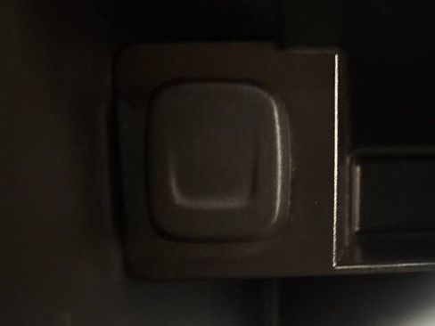 Used 2019 Chevrolet Tahoe LT image 35