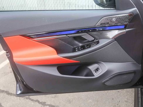 New 2026 BMW M5 w/ Executive Package image 17