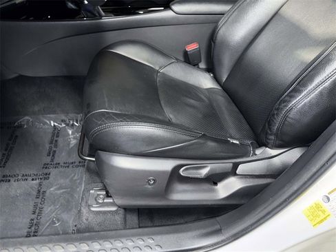 Used 2021 Toyota C-HR Nightshade image 3