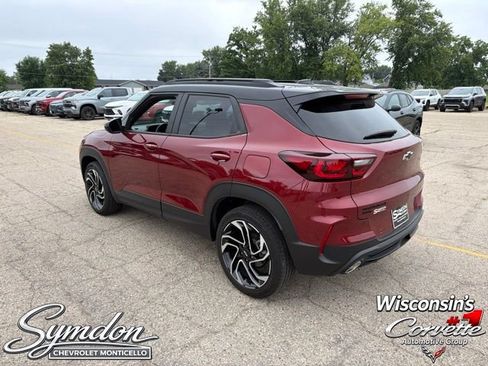 Used 2024 Chevrolet TrailBlazer RS w/ Convenience Package AWD/4WD image 6
