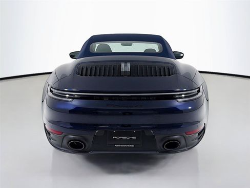 Certified 2021 Porsche 911 Carrera 4S AWD/4WD image 25