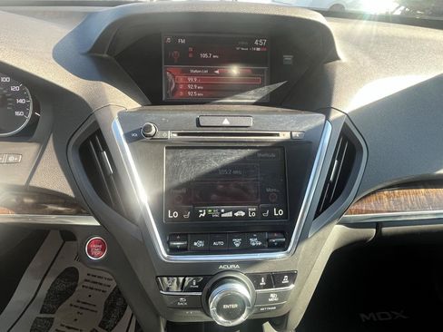 Used 2017 Acura MDX w/ Technology Package AWD/4WD image 47