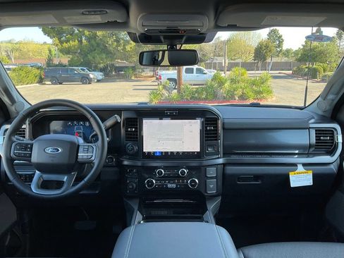 New 2026 Ford F250 Lariat w/ Black Appearance Package AWD/4WD image 34