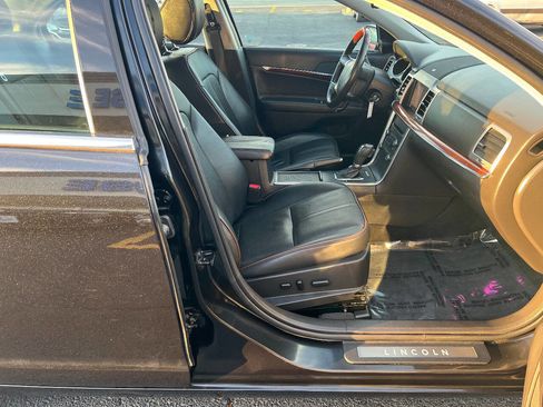 Used 2011 Lincoln MKZ w/ 102A Rapid Spec Order Code image 24