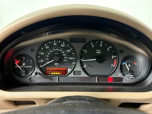 Used 1998 BMW Z3 2.8 RWD image 16