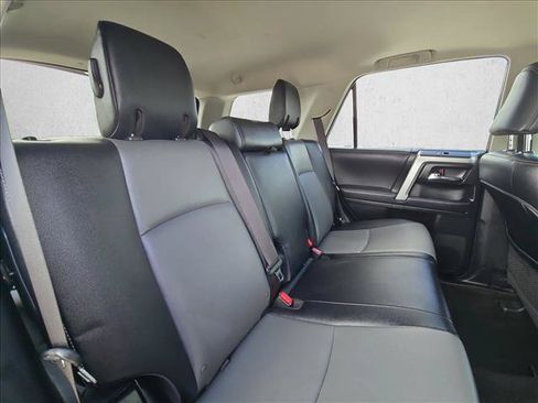 Used 2022 Toyota 4Runner SR5 Premium w/ Moonroof Package RWD image 21