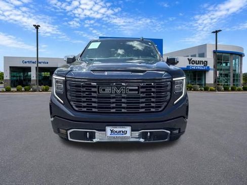 Used 2024 GMC Sierra 1500 Denali Ultimate AWD/4WD image 2