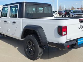 New 2026 Jeep Gladiator Sport video 3