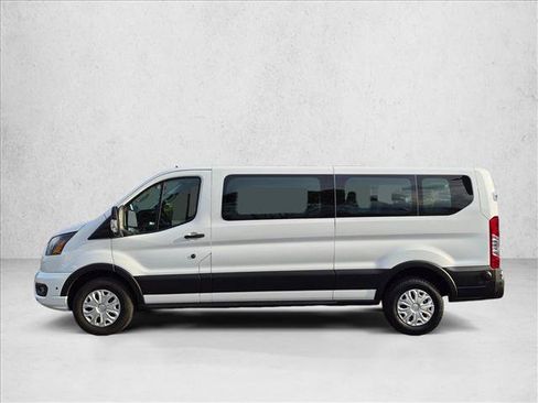 Used 2024 Ford Transit 350 XLT RWD image 9