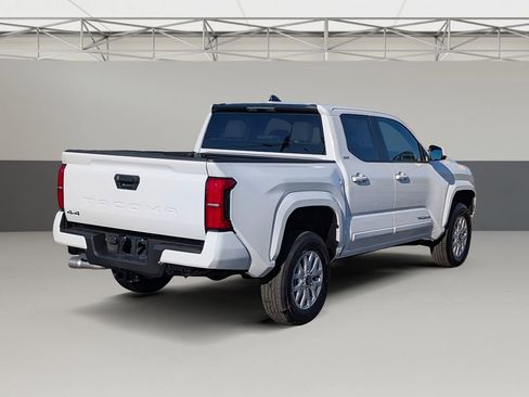 New 2026 Toyota Tacoma SR5 image 4