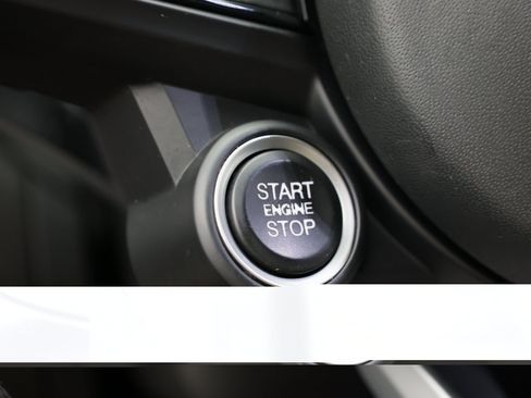 Used 2022 Alfa Romeo Giulia Sprint RWD image 25